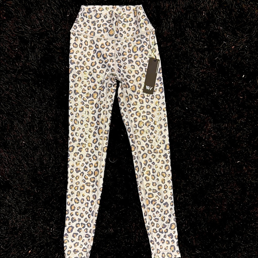 NEW REVOLVE Wear it to heart foil wild cheetah ATHLETIC white cream color small